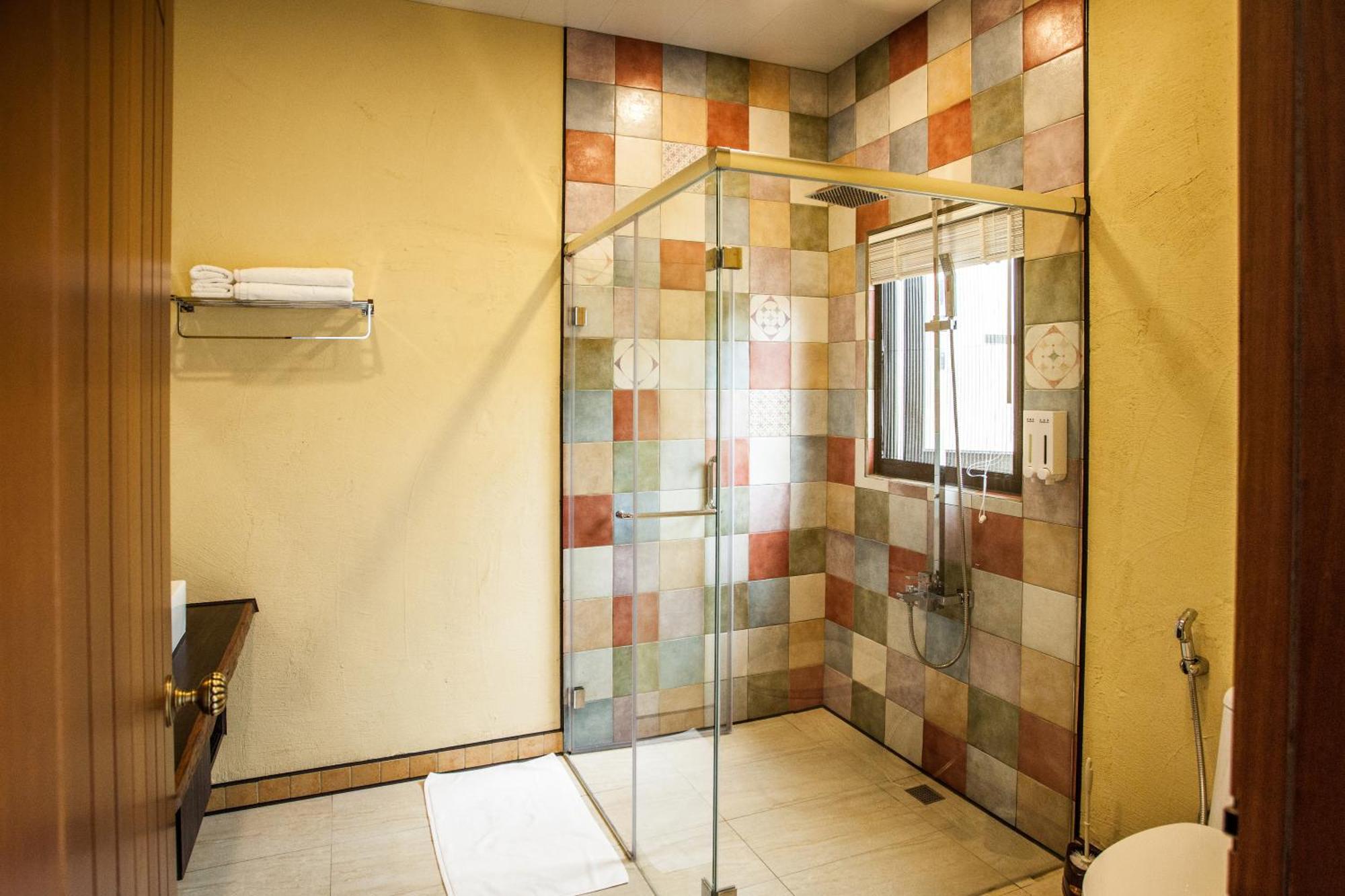 Oasis Hotel Makung Kültér fotó