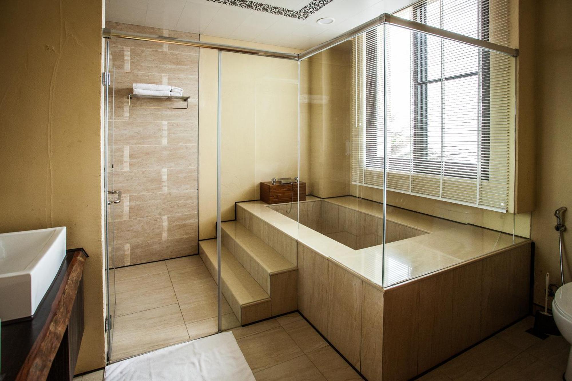 Oasis Hotel Makung Kültér fotó