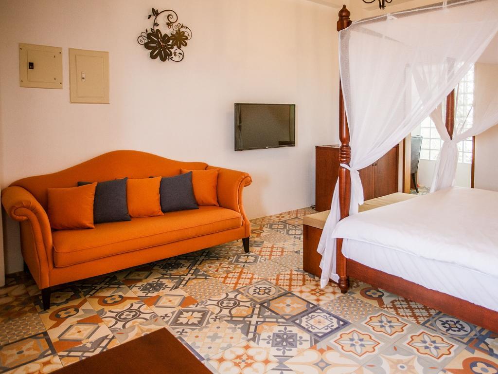 Oasis Hotel Makung Kültér fotó