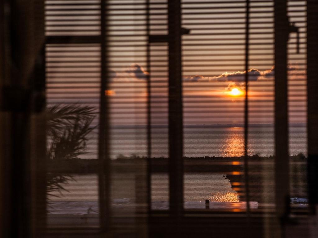 Oasis Hotel Makung Kültér fotó