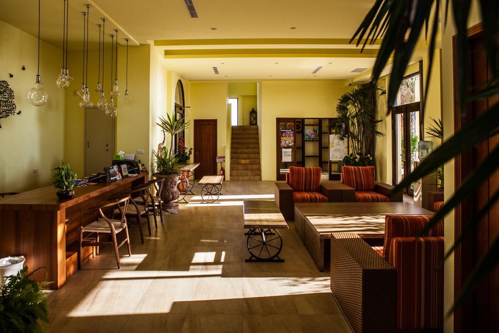 Oasis Hotel Makung Kültér fotó